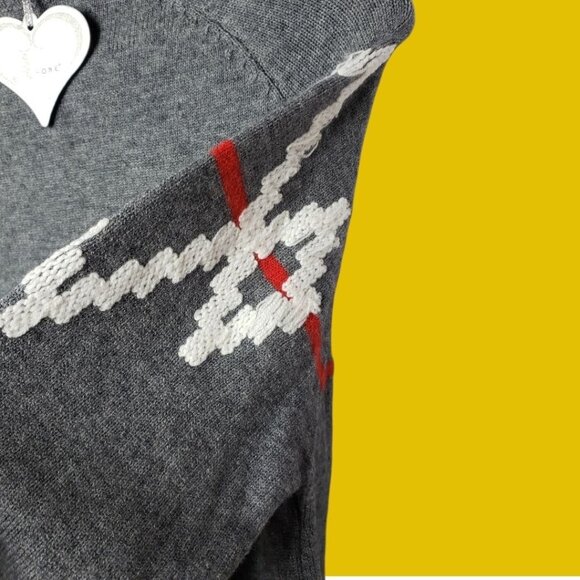 A-one  Geometric Crewneck Sweater With Gray/Red/White Diamond Pattern Medium - Picture 6 of 8